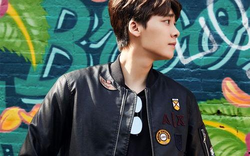 娱乐爆料 李易峰,揭秘明星背后的故事  第2张